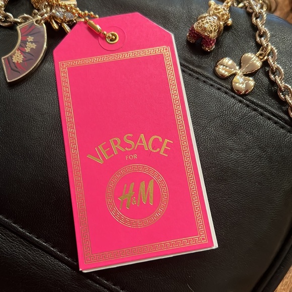 Versace H&M Black Leather Purse With Charms And Chain Handle Tags Dust Bag - Picture 11 of 13